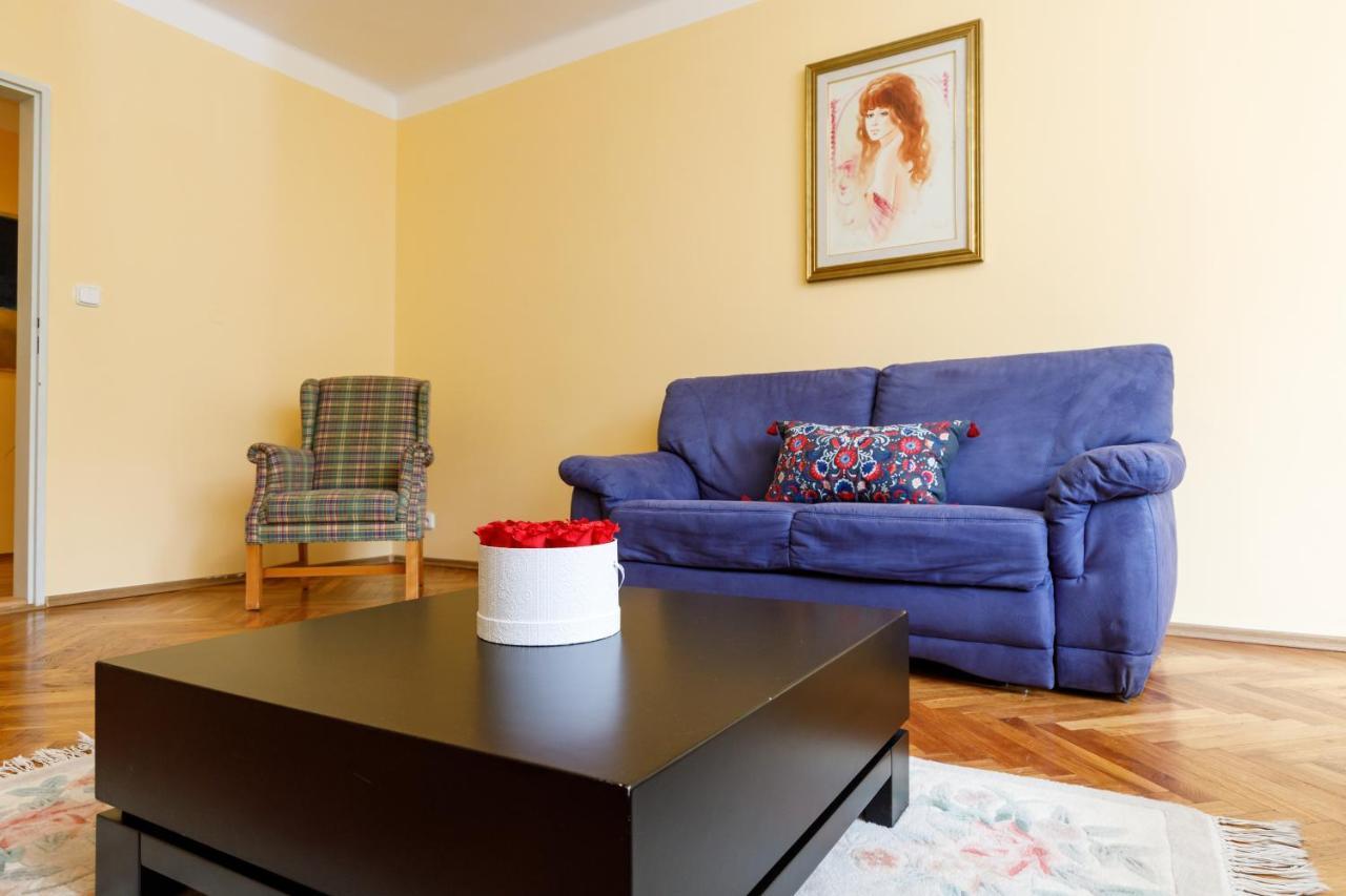 Apartments Tgm 11 Karlovy Vary Extérieur photo