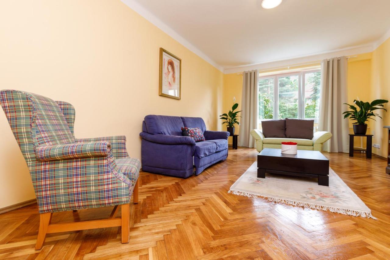 Apartments Tgm 11 Karlovy Vary Extérieur photo