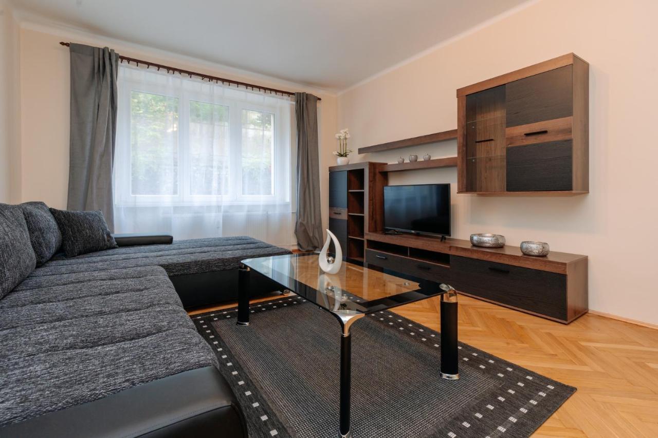 Apartments Tgm 11 Karlovy Vary Extérieur photo