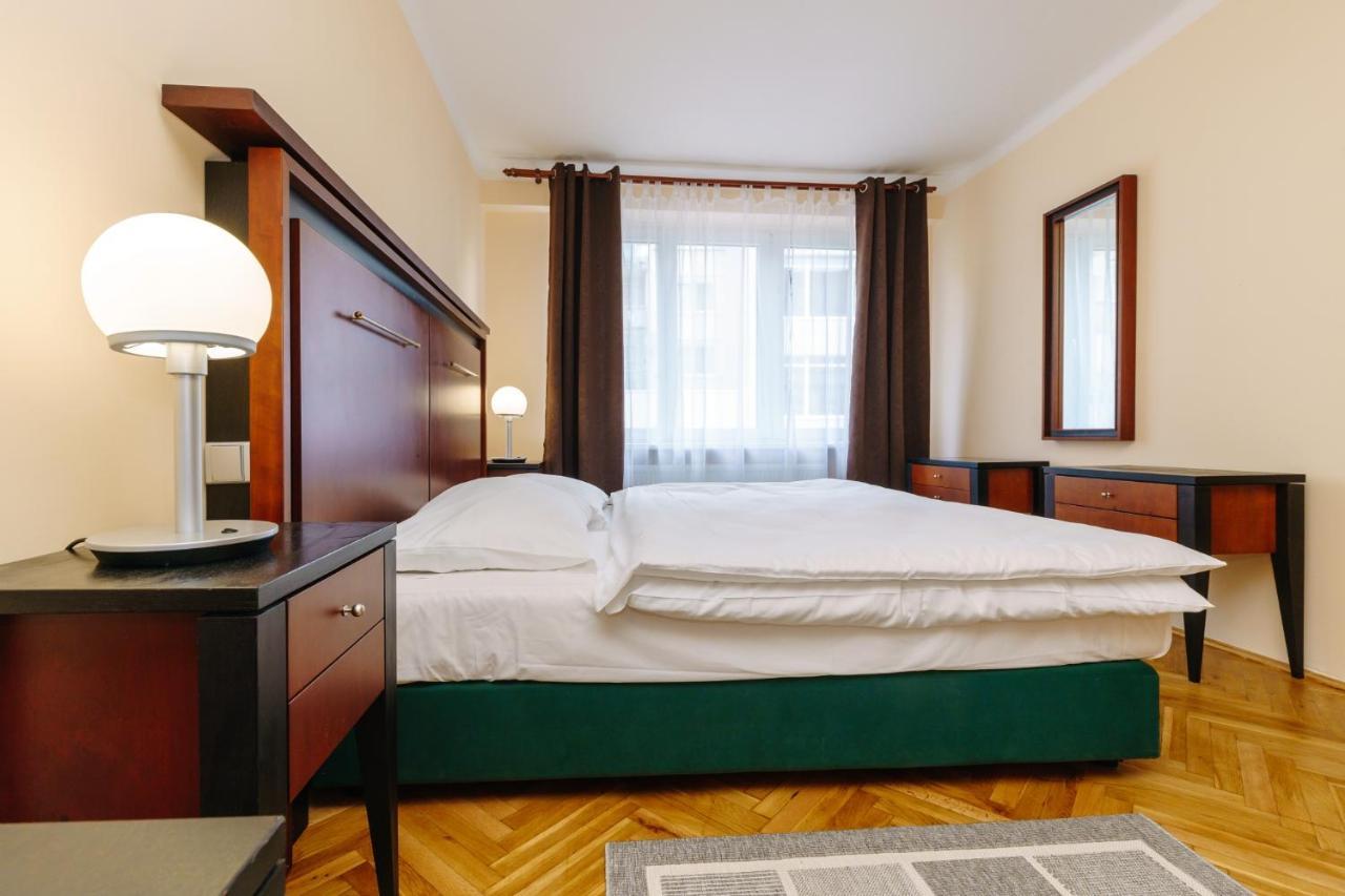 Apartments Tgm 11 Karlovy Vary Extérieur photo