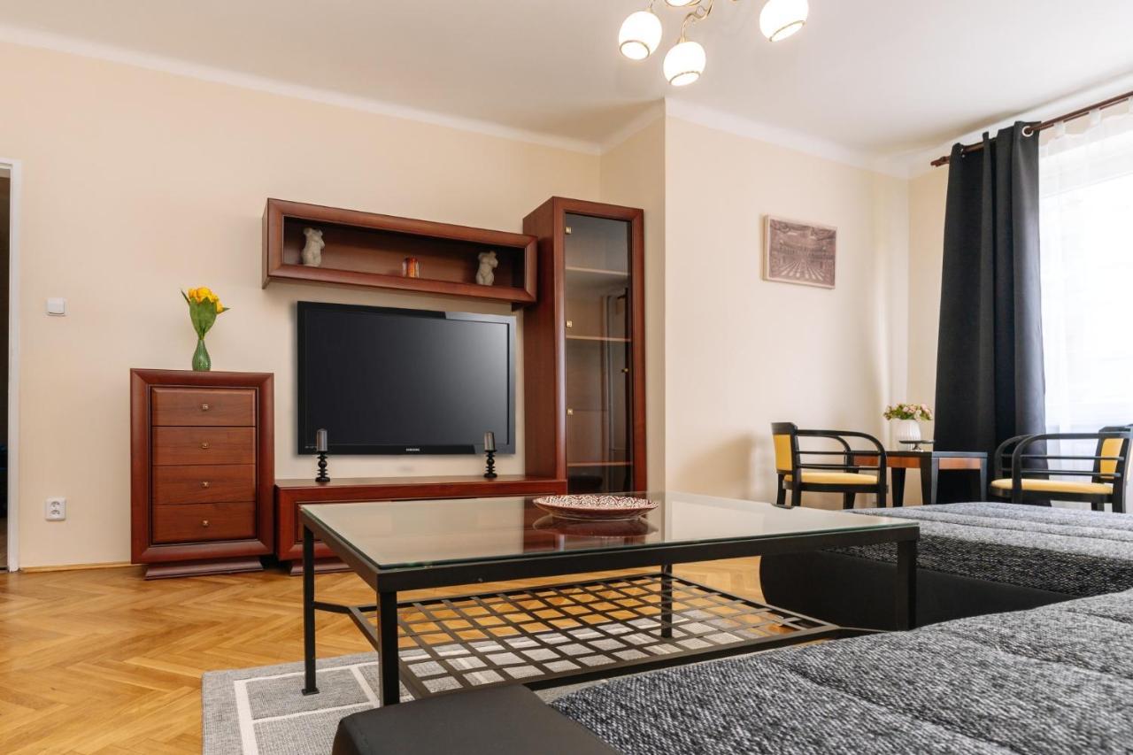 Apartments Tgm 11 Karlovy Vary Extérieur photo