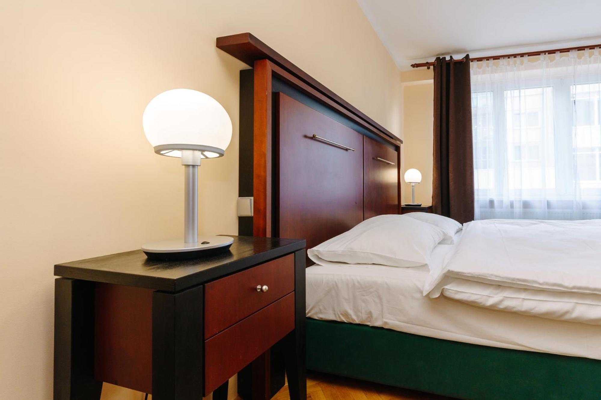 Apartments Tgm 11 Karlovy Vary Chambre photo