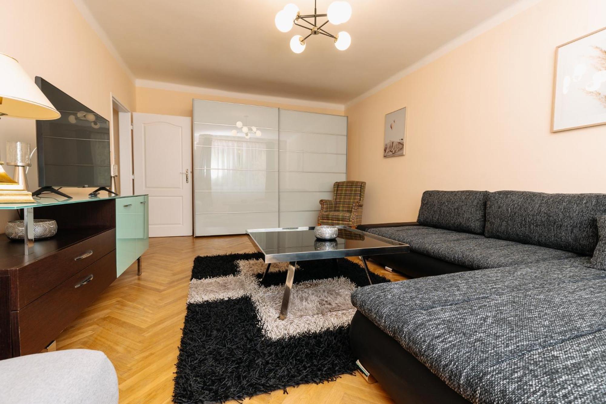 Apartments Tgm 11 Karlovy Vary Extérieur photo